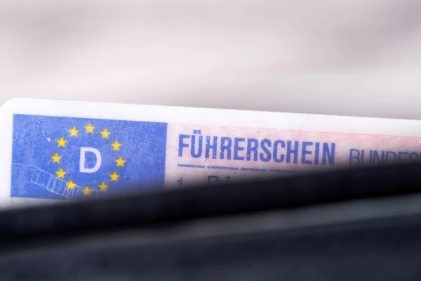 Digitaler Führerschein ab 2026 © Bartolomiej Pietrzyk/Shutterstock.com